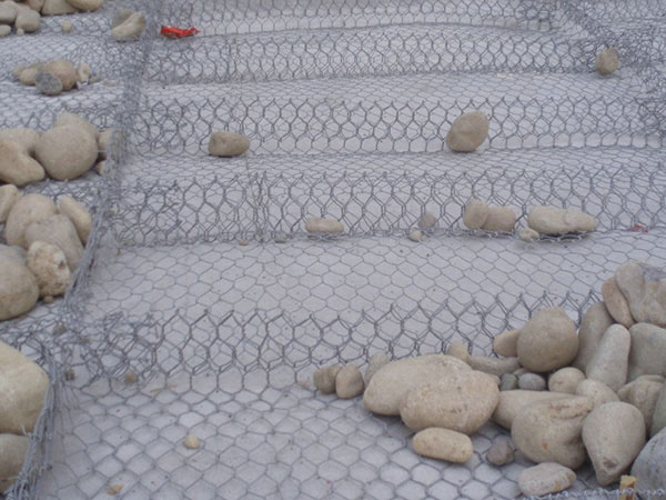 镀高尔凡雷诺护垫